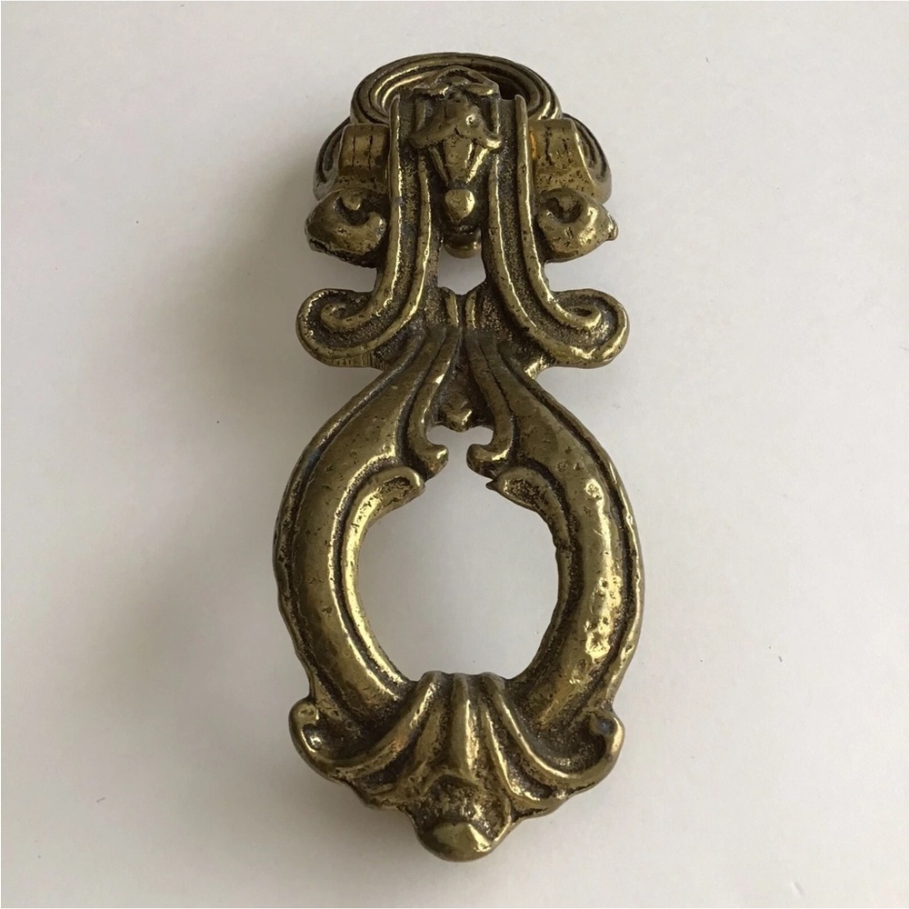 Brass Door Knocker 8 1/2” Byzantine Style Burnished Scroll Ornate Heavy Vintage - Picture 8 of 12